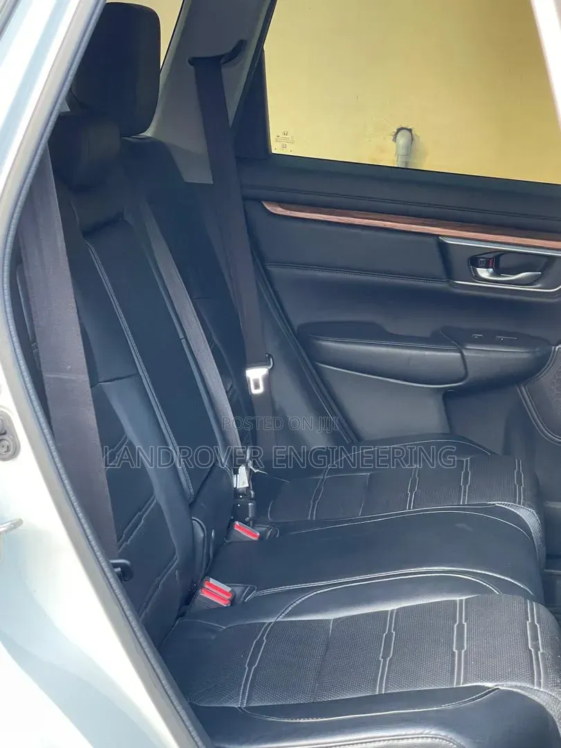 Genuine 2019 Honda CR-V AWD