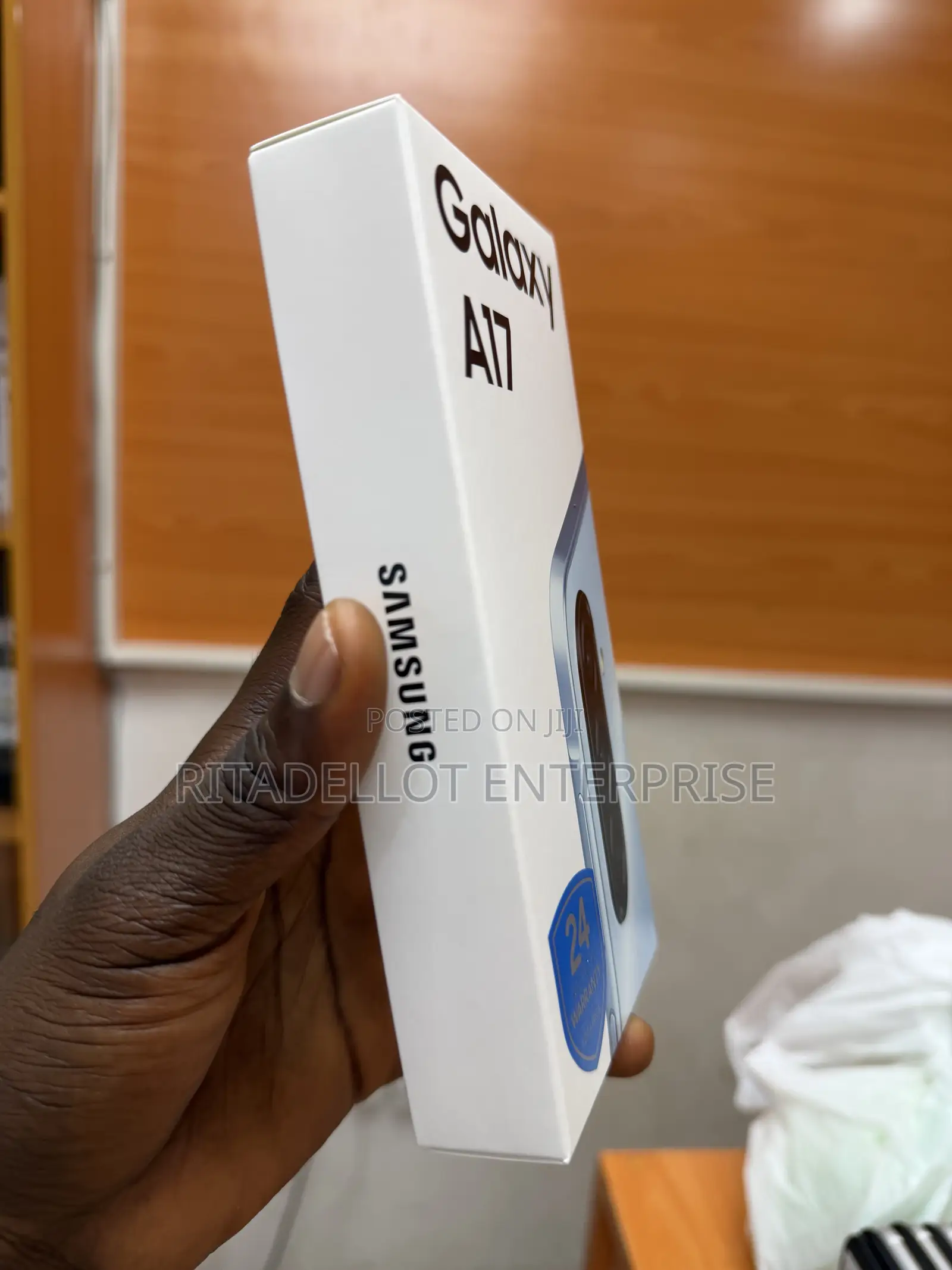 New Samsung Galaxy A17 5G 128 GB Blue