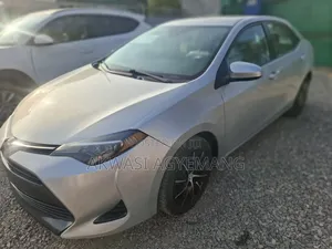 Toyota Corolla 2019 Silver