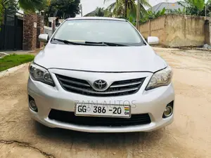 Toyota Corolla 2013 Silver
