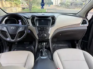 Hyundai Santa Fe 2018 Black