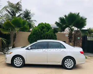Toyota Corolla 2013 Silver