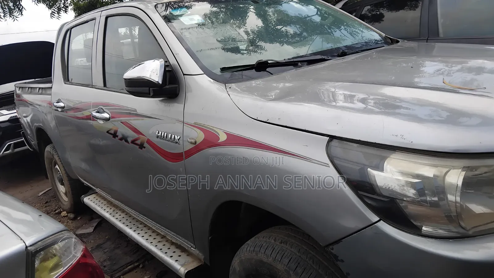 Toyota Hilux 2016 Gray