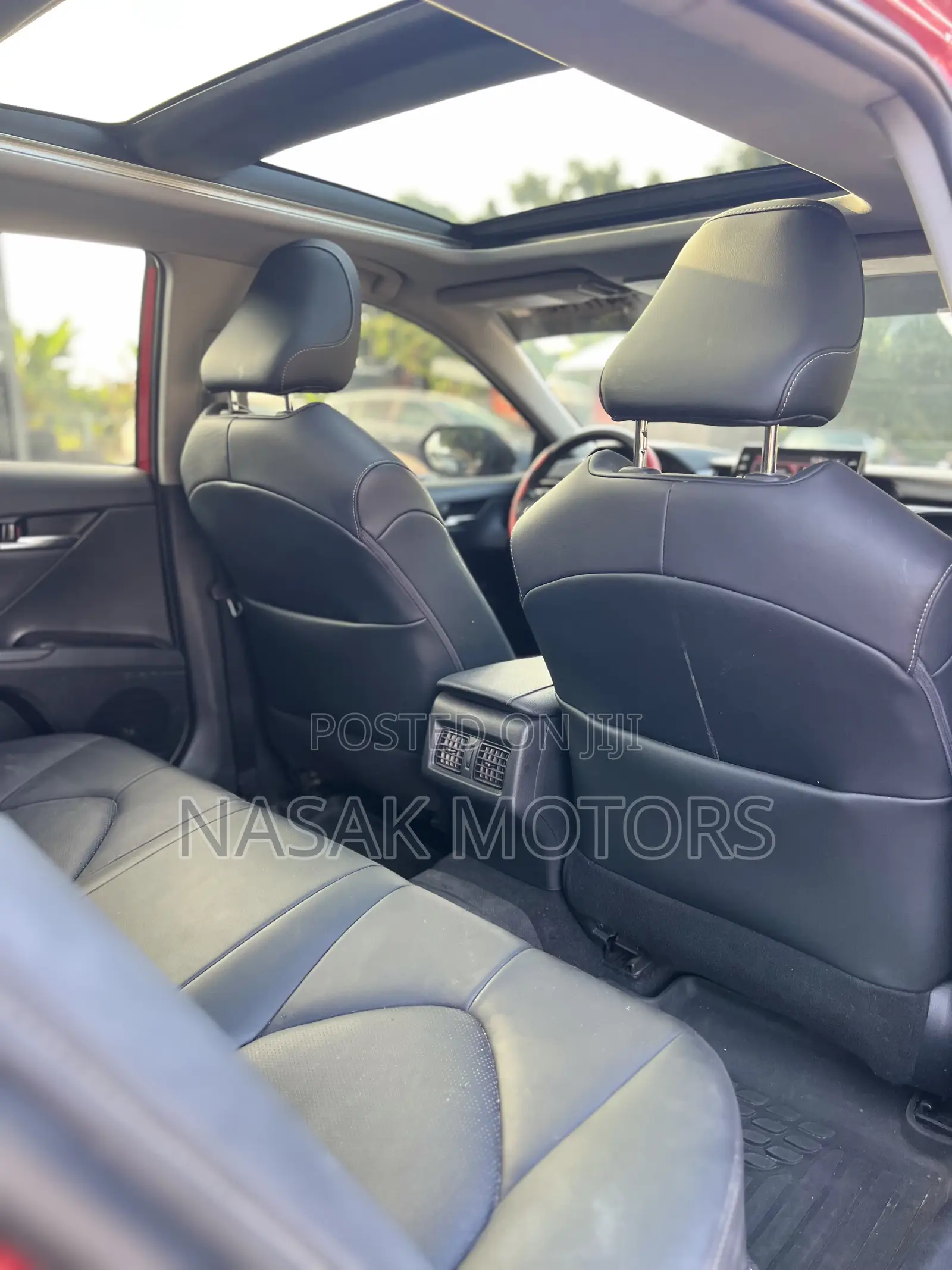 Toyota Camry XSE 2021 Red