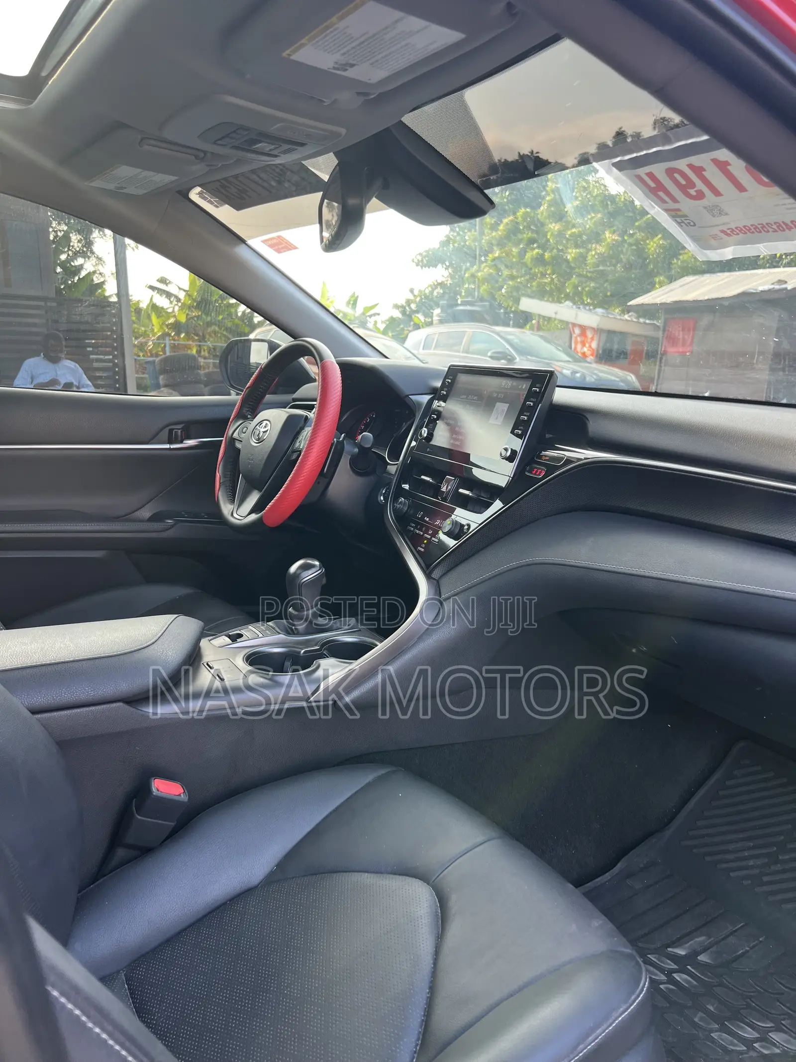 Toyota Camry XSE 2021 Red