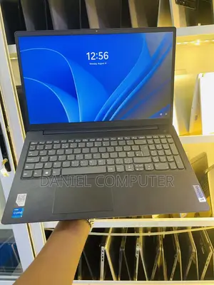 Laptop Lenovo IdeaPad V570 8GB Intel Core i5 SSD 256GB