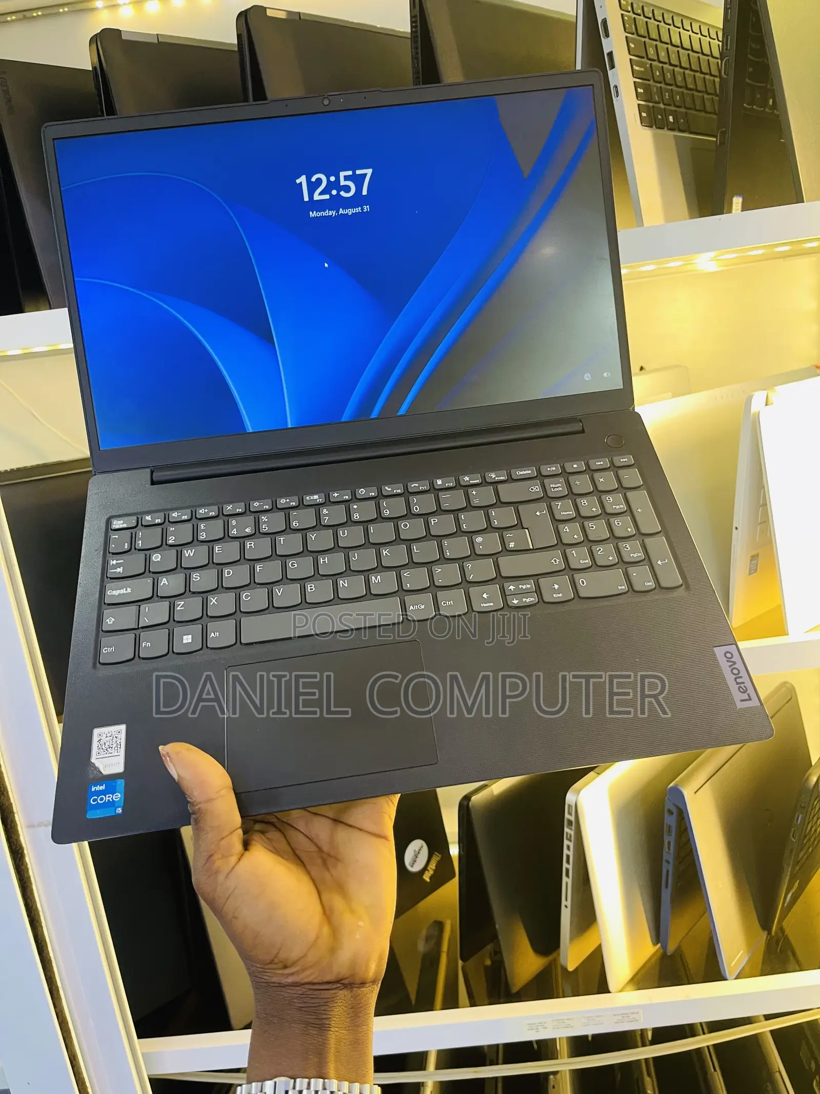 Laptop Lenovo IdeaPad V570 8GB Intel Core i5 SSD 256GB