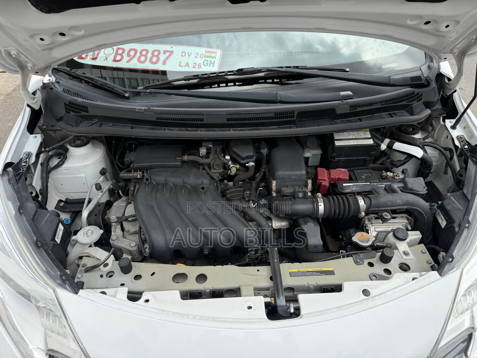 Nissan Versa 1.6 SV 2016 White