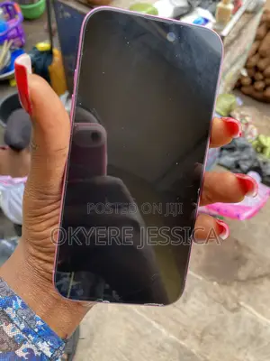 Apple iPhone 16 128 GB Pink
