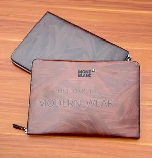 Mont Blanc Hand Clutch  Single Zip