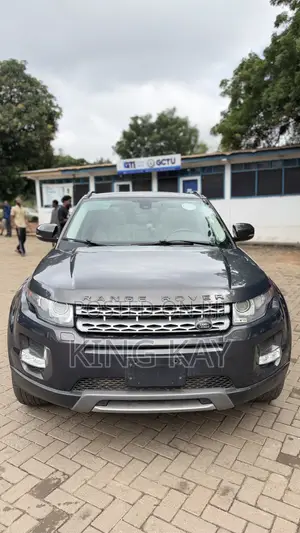 Land Rover Range Rover Evoque Pure Plus AWD 2013 Gray