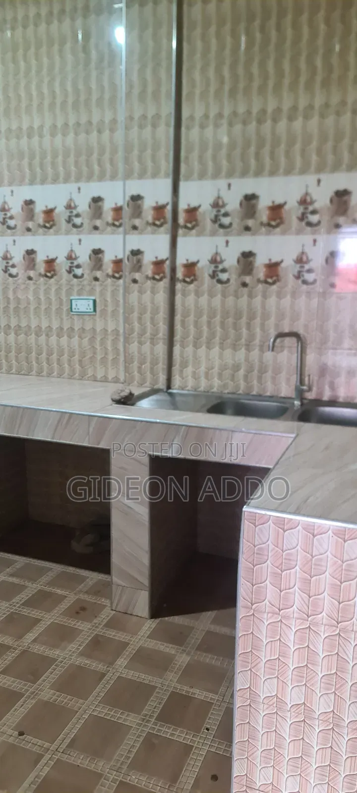 2bdrm Apartment in Pokukrom, Kumasi Metropolitan for rent