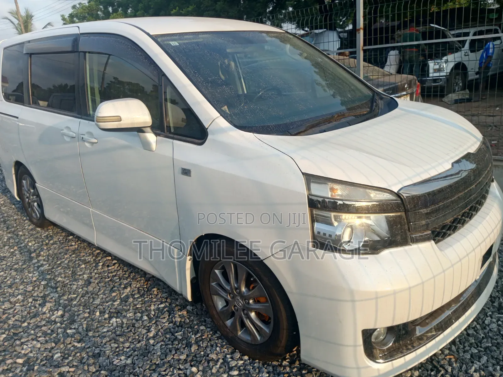 Toyota Voxy 2010 Black
