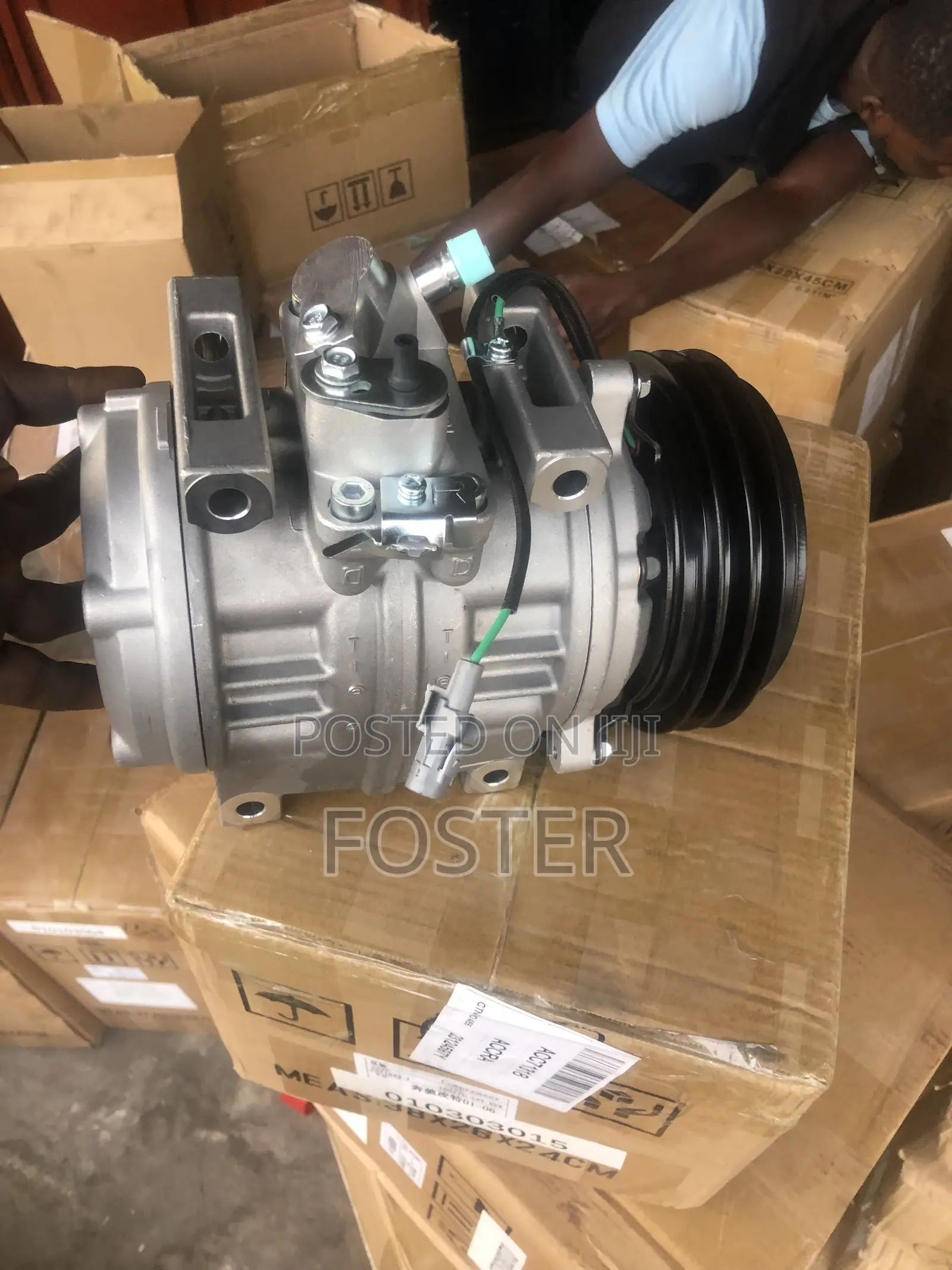 Toyota Coaster Airconditioning Compressor