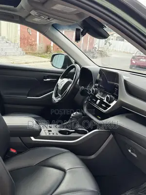 Toyota Highlander XLE AWD 2023 Green