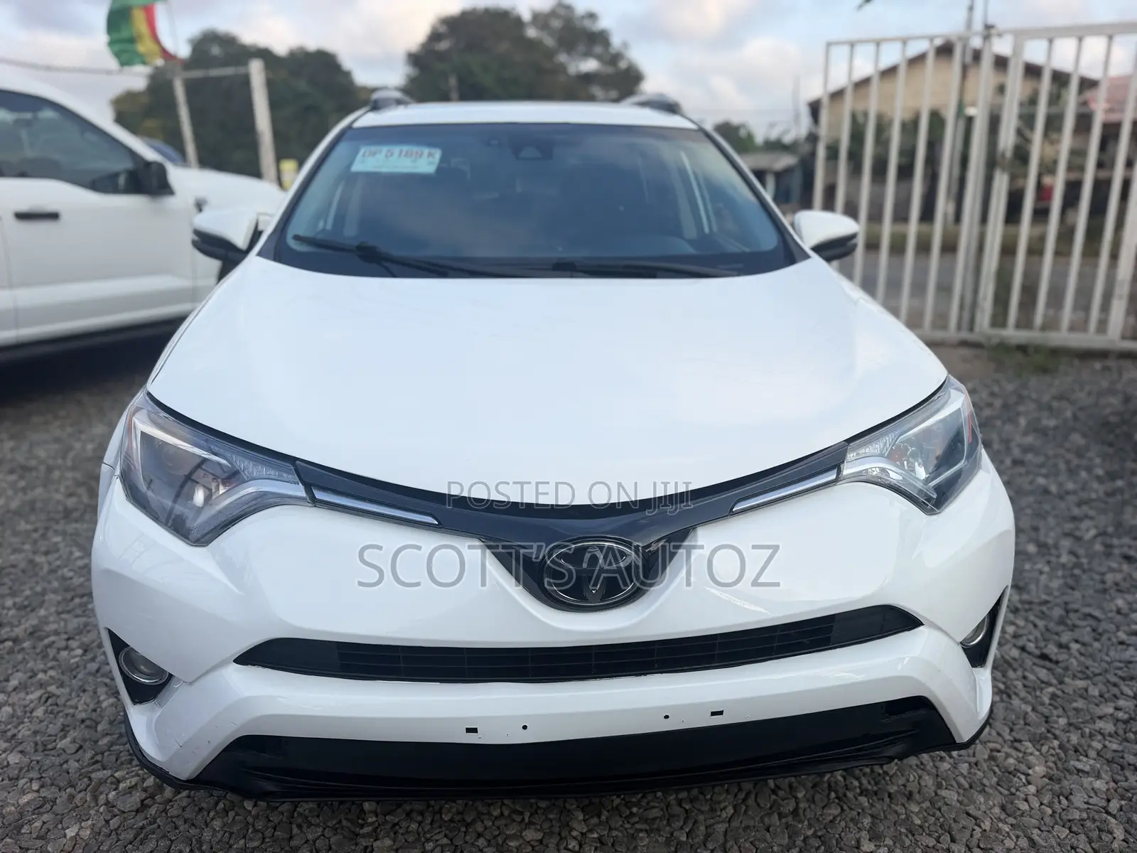 Toyota RAV4 2018 White