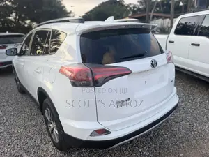 Toyota RAV4 2018 White