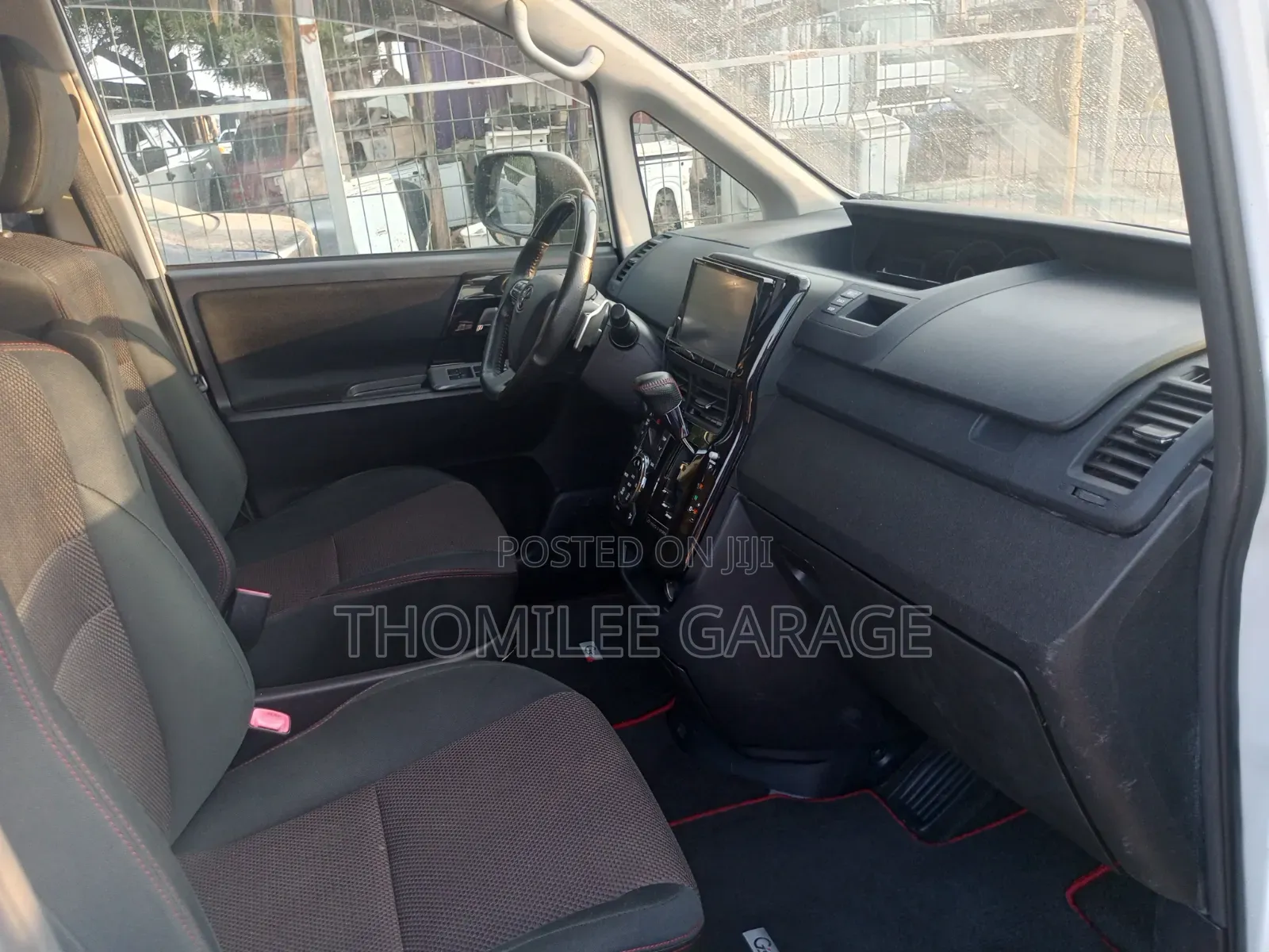 Toyota Voxy 2010 Black