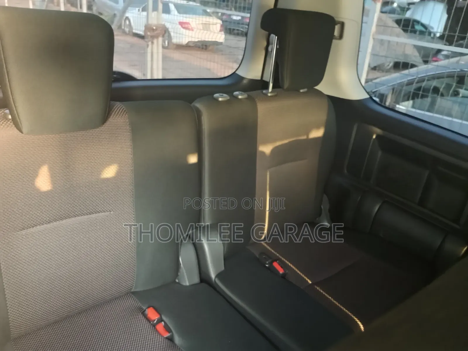 Toyota Voxy 2010 Black