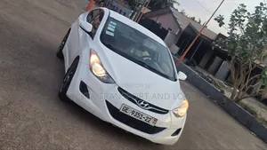 Hyundai Elantra GLS Sedan FWD (1.8L 4cyl 6A) 2013 White
