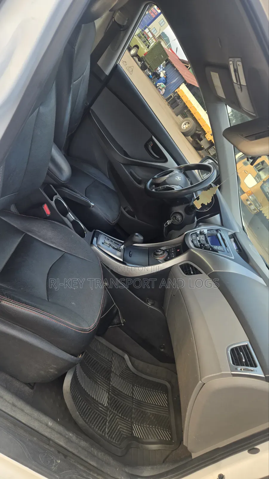 Hyundai Elantra GLS Sedan FWD (1.8L 4cyl 6A) 2013 White