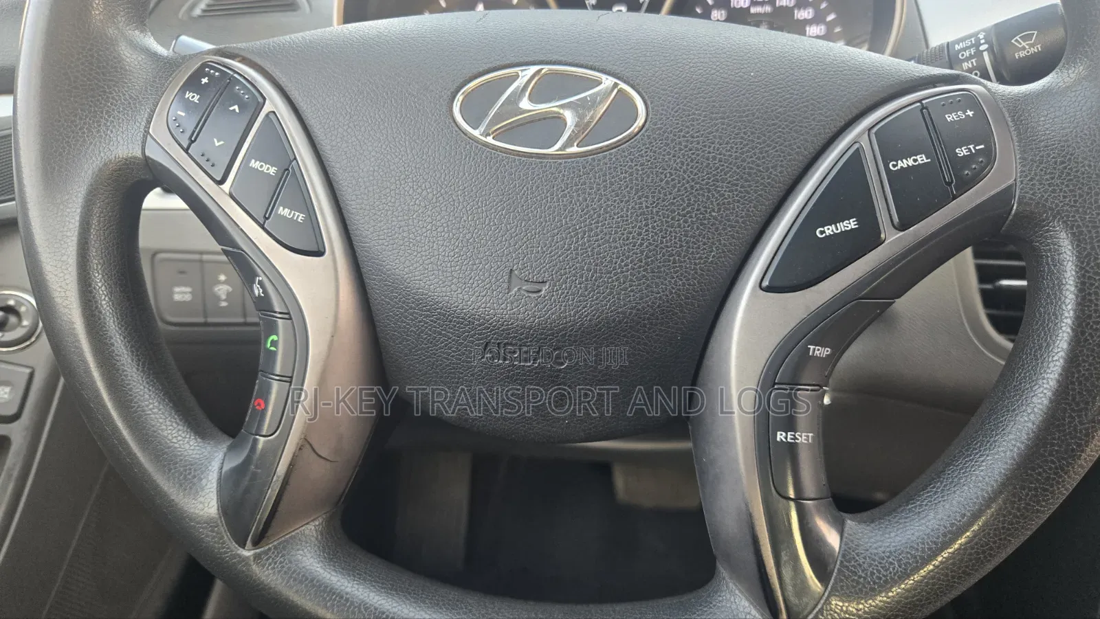 Hyundai Elantra GLS Sedan FWD (1.8L 4cyl 6A) 2013 White