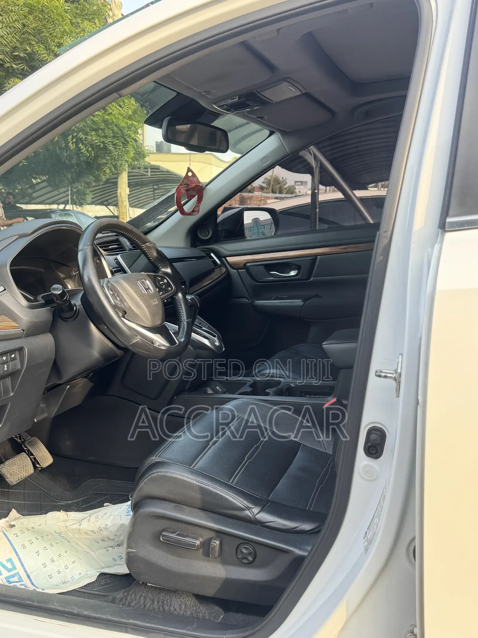 Honda CR-V Touring AWD 2019 White