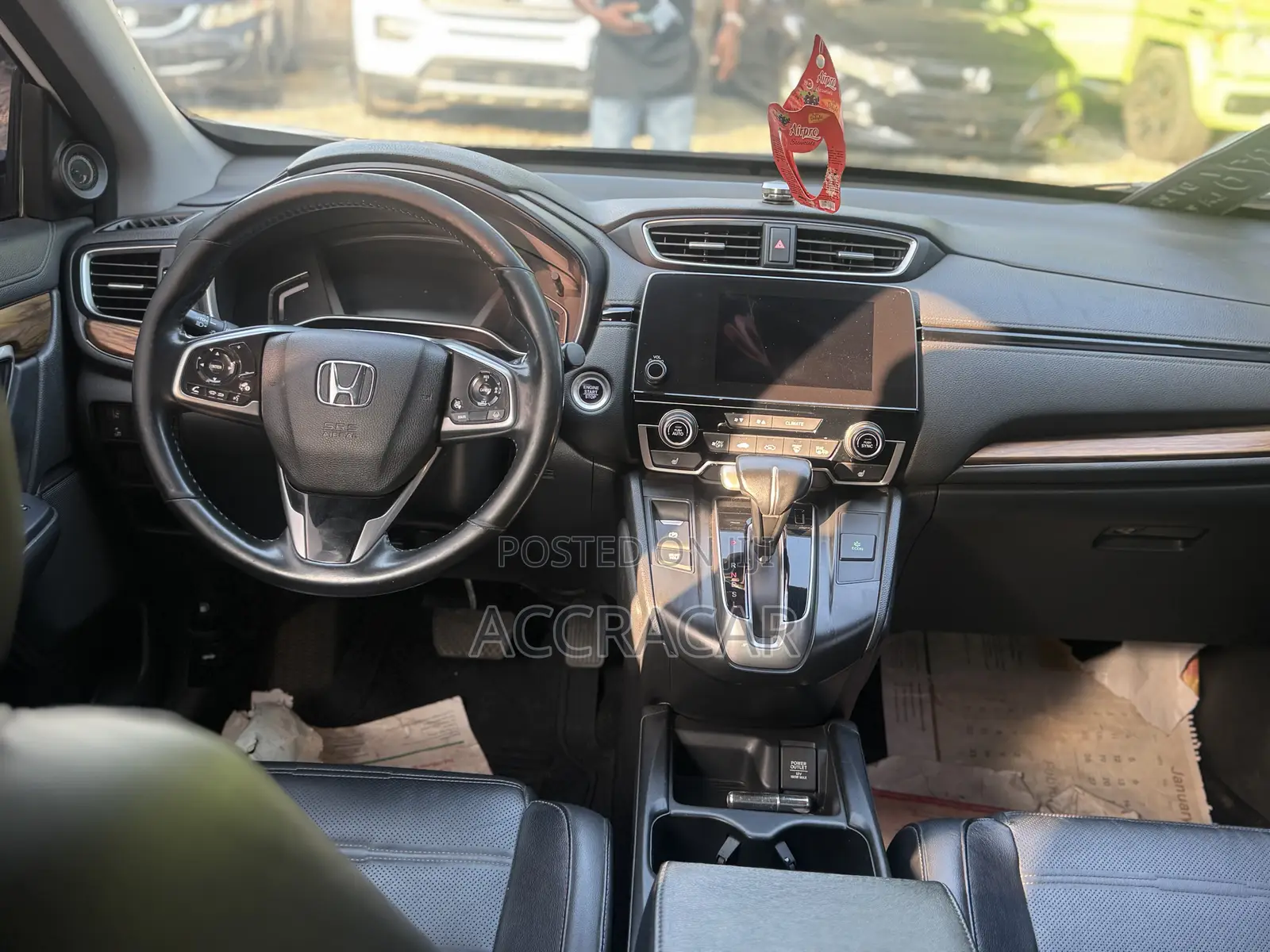 Honda CR-V Touring AWD 2019 White