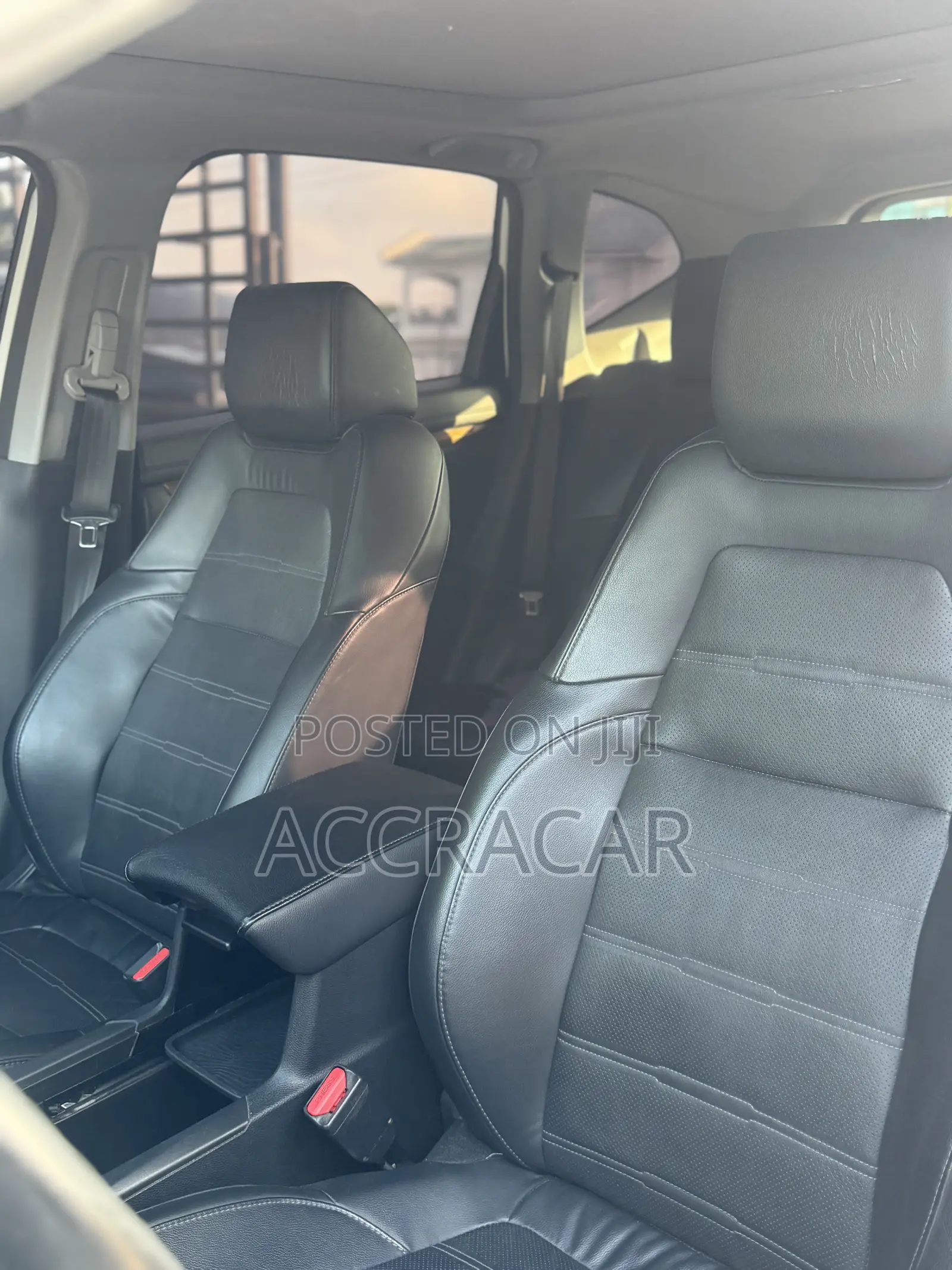 Honda CR-V Touring AWD 2019 White