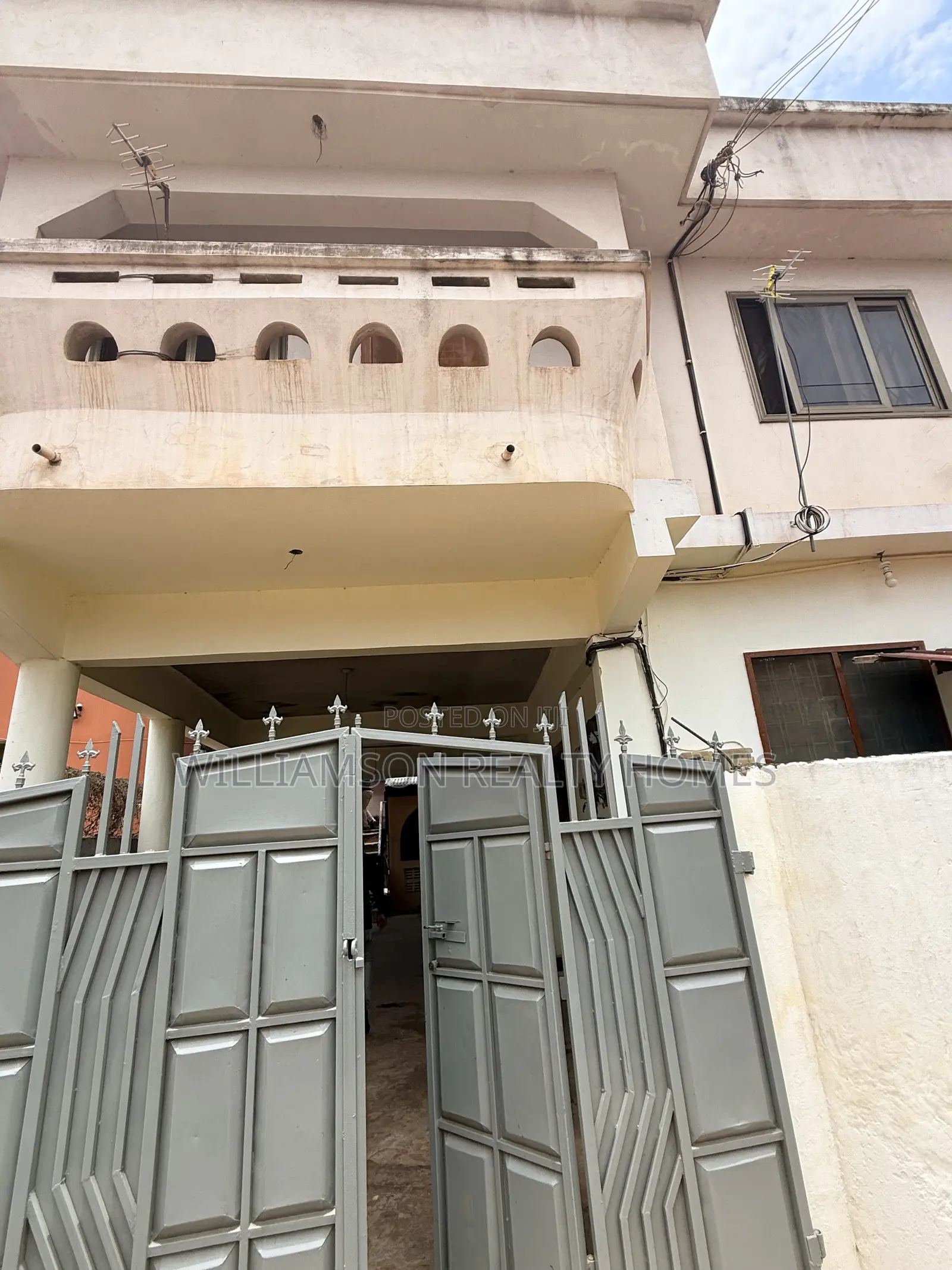 2bdrm Apartment in Spintex Main Road for rent