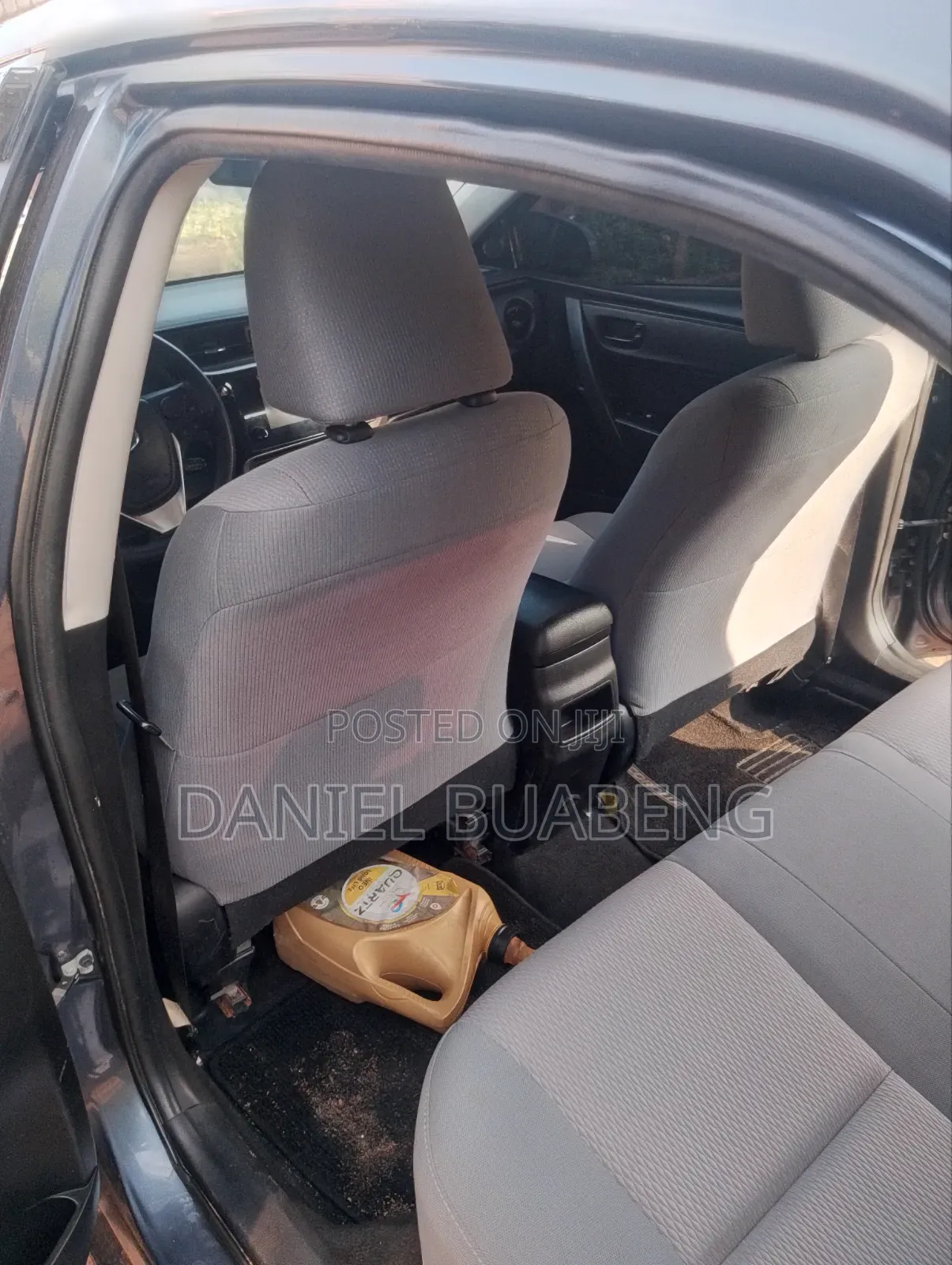 Toyota Corolla LE Eco (1.8L 4cyl 2A) 2018