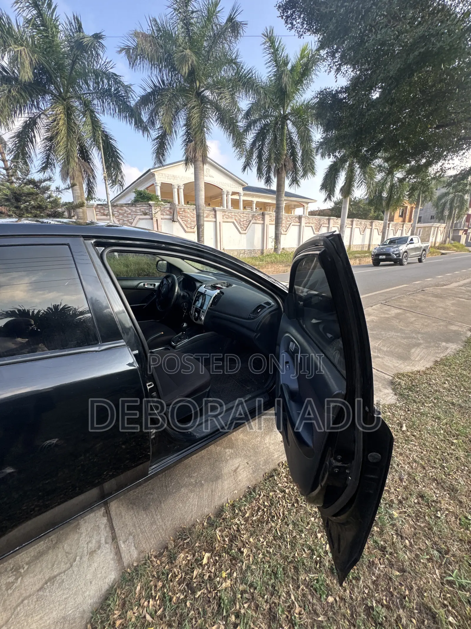 Kia Cerato 2012 Black