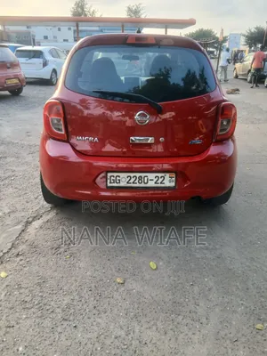 Nissan March 2014 Red