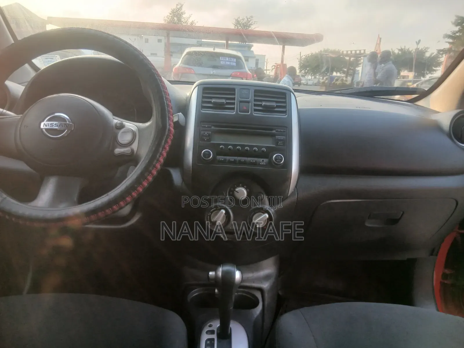 Nissan March 2014 Red
