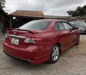 Toyota Corolla S 4dr Sedan (1.8L 4cyl 4A) 2013 Red