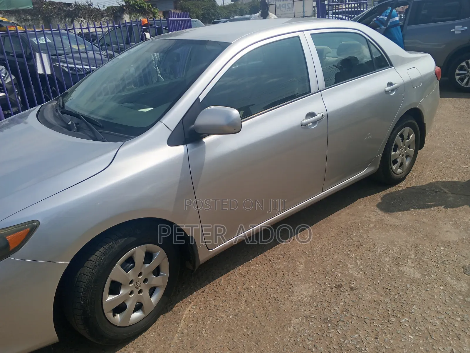 Toyota Corolla 2010 Silver