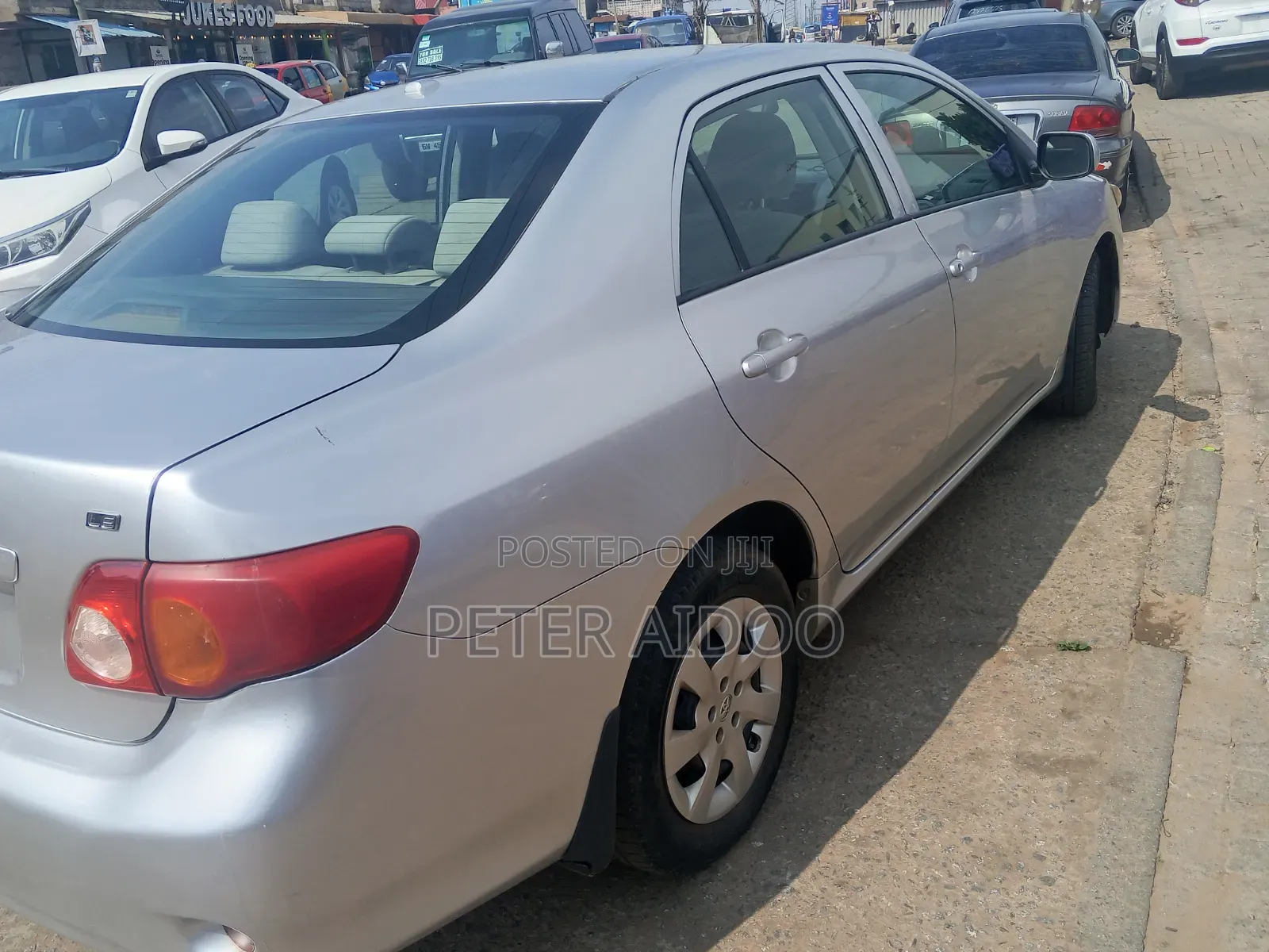 Toyota Corolla 2010 Silver