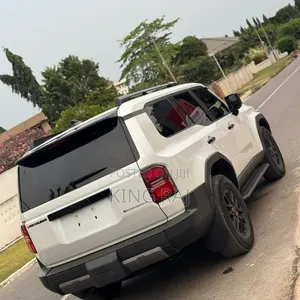 Toyota Land Cruiser Prado 2.4 Petrol 2025 White