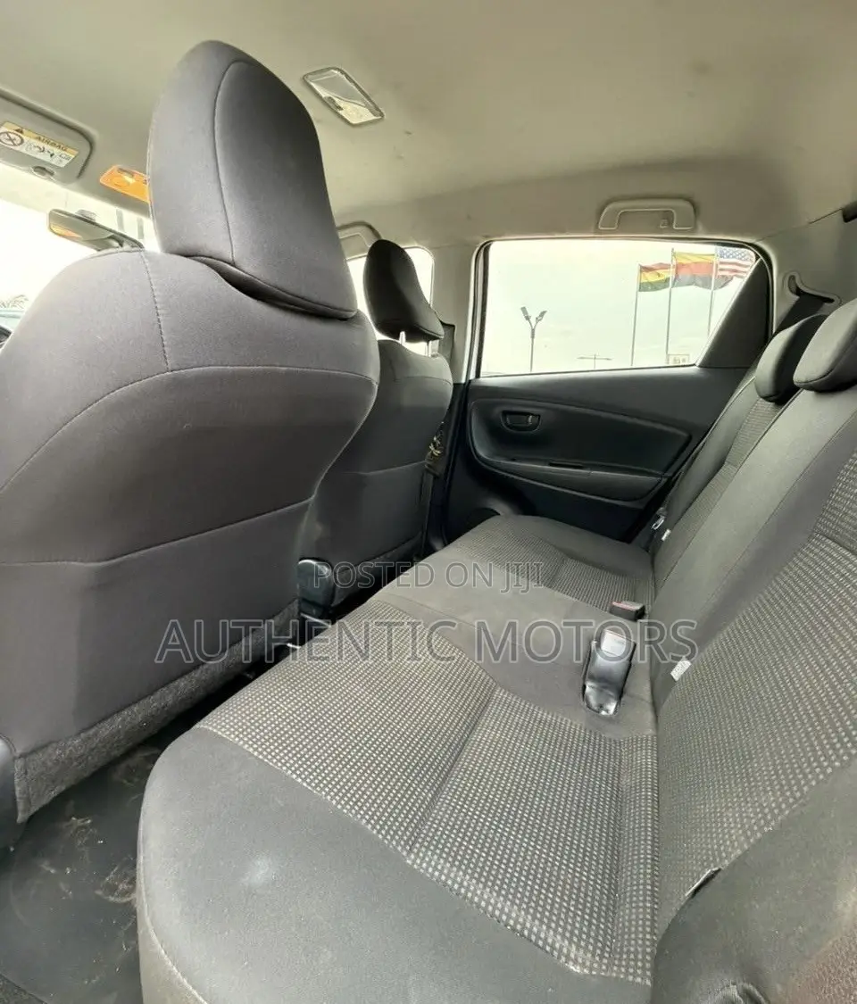 Toyota Yaris 2019 White