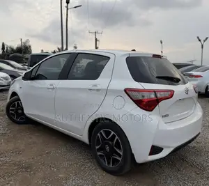 Toyota Yaris 2019 White
