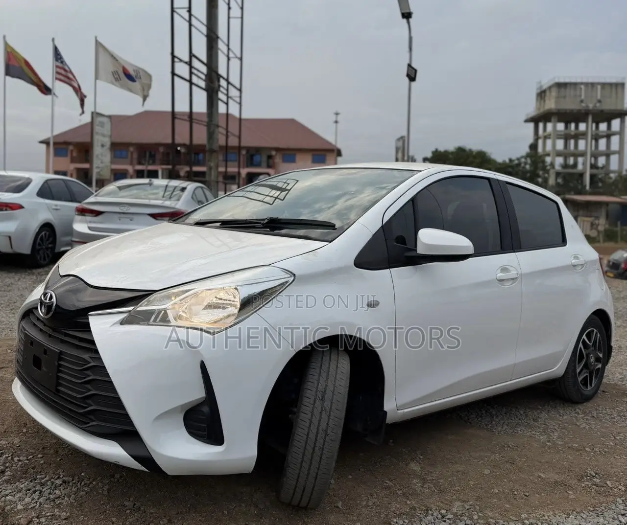 Toyota Yaris 2019 White