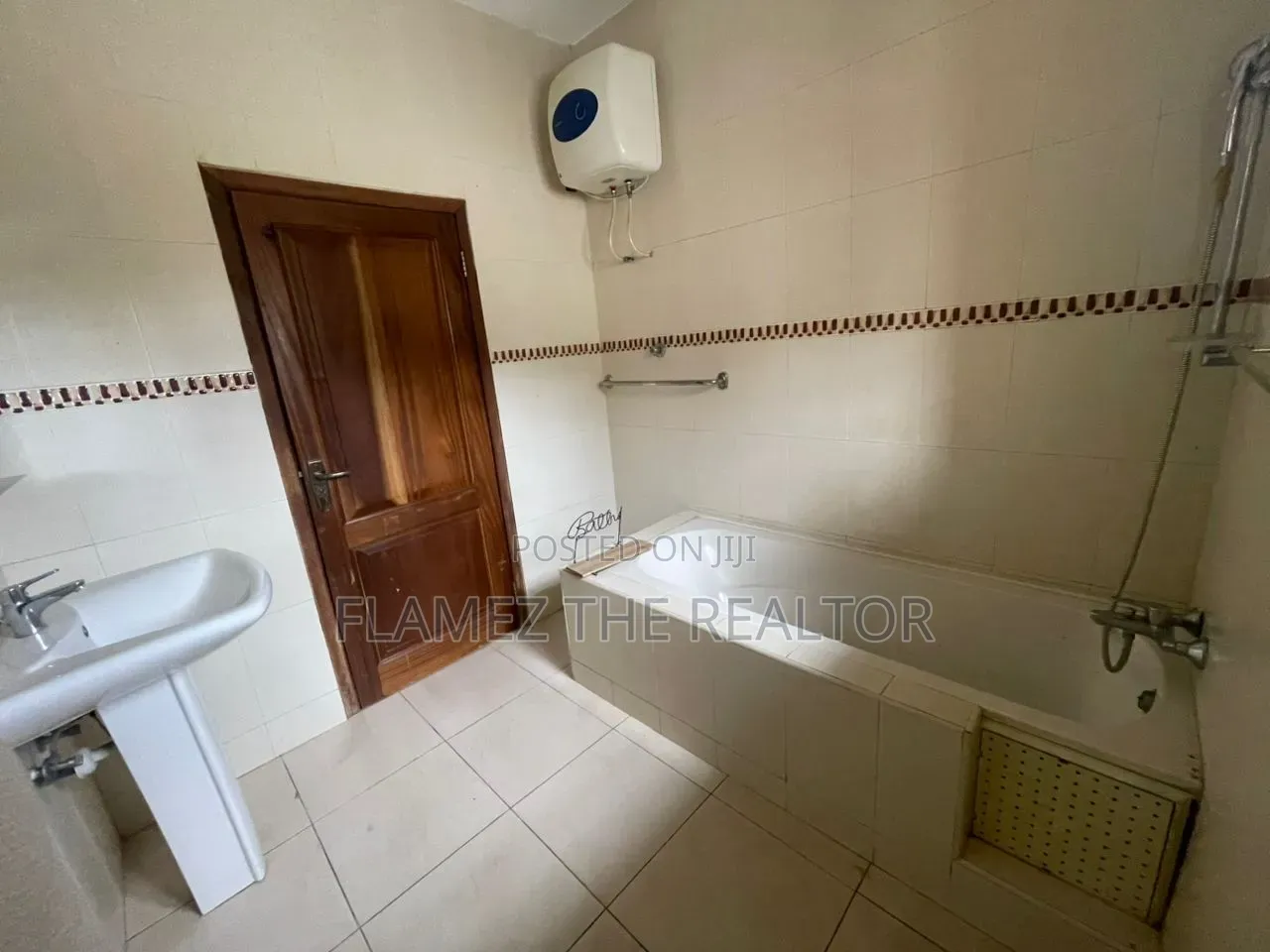 4bdrm House in East Legon Mempeasem, Bawaleshie for rent
