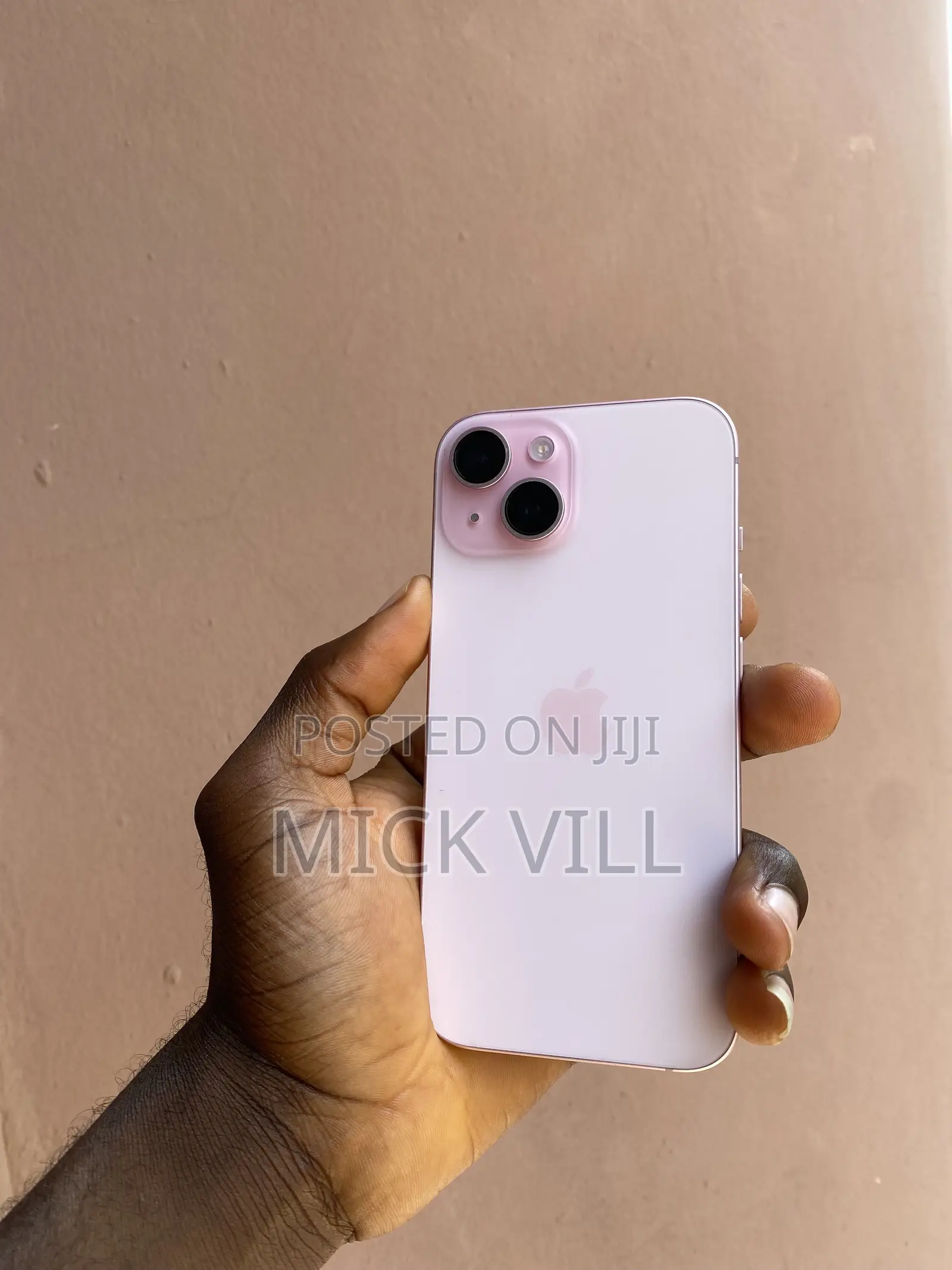 Apple iPhone 15 128 GB Pink