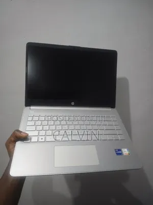 Laptop HP 14S 8GB Intel Core i5 SSD 256GB