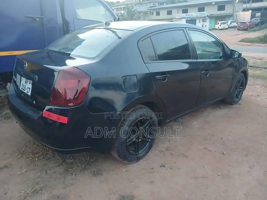 Nissan Sentra 2.0 2010 Black