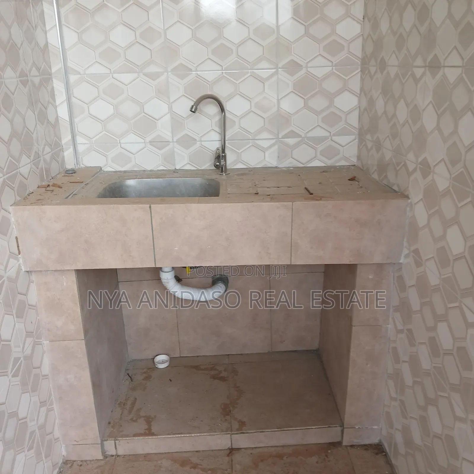 1bdrm Apartment in Nya Anidaso Real, Ejisu-Juaben Municipal for rent