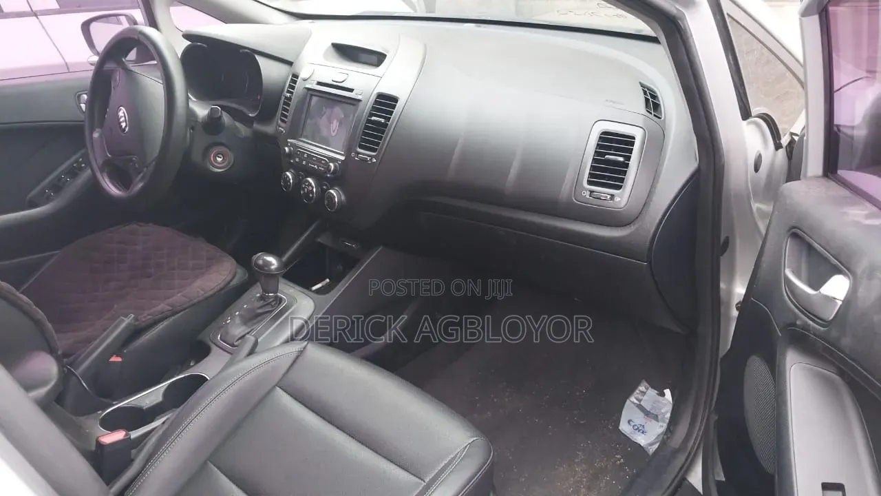 Kia K3 2015 Gold