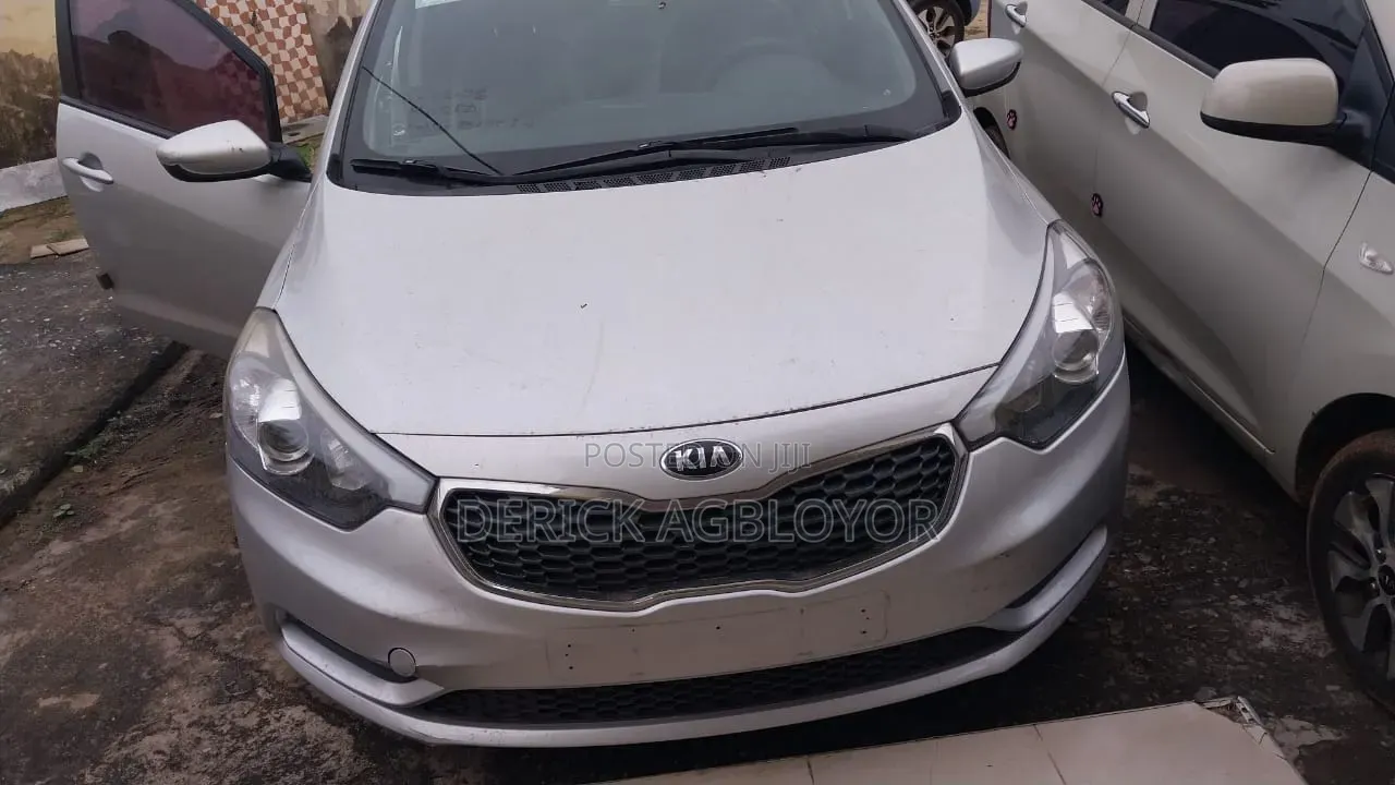 Kia K3 2015 Gold