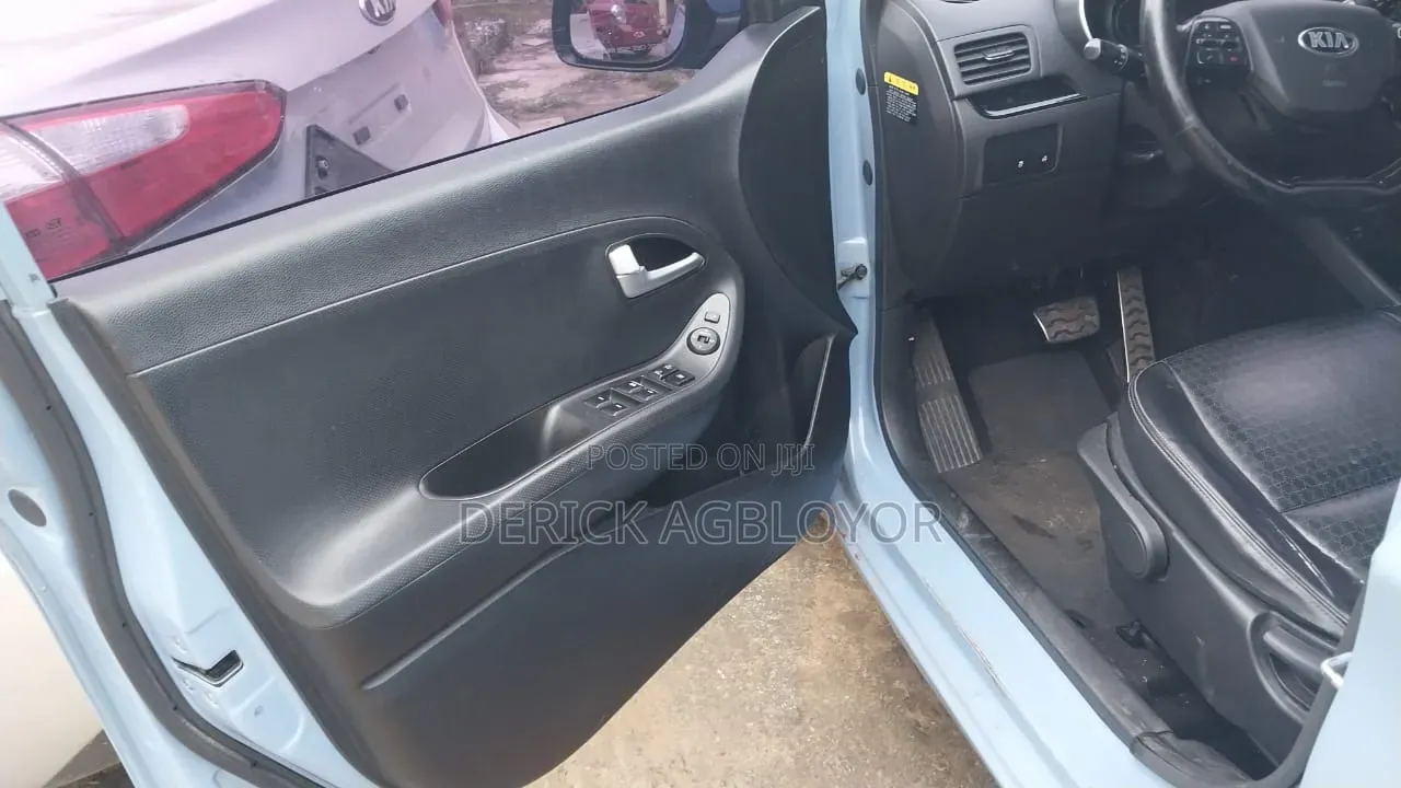 Kia Morning 2016 Blue