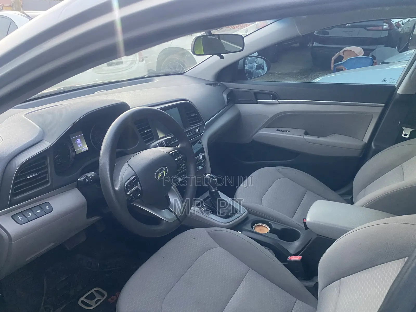 Hyundai Elantra 2020 Silver